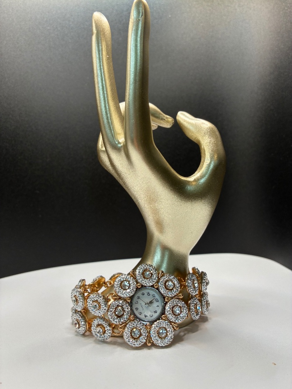 Vintage Gold Tone Geneva Rhinestone Encrusted Watch ( needs new battery)